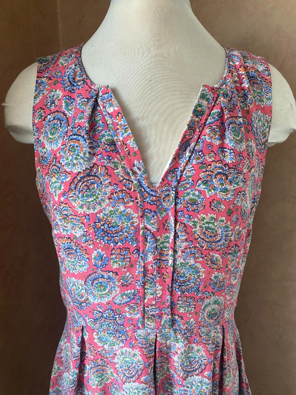 Prachtige Caroll jurk maat 42 van zijde – Roze met bohemien-chique bloemenprint – photo 3